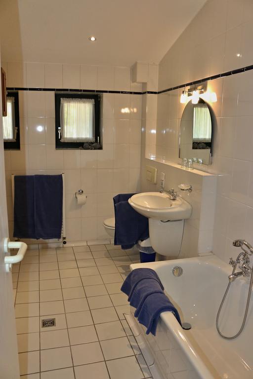 Ferienwohnung Fischerhuette クサンテン エクステリア 写真